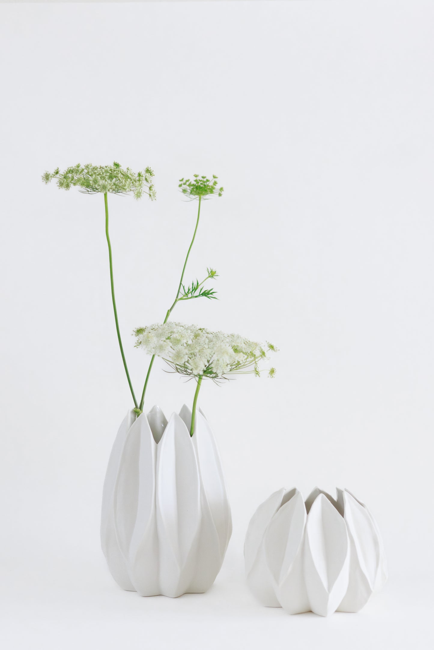 Vase ARIANNE en porcelaine biscuit