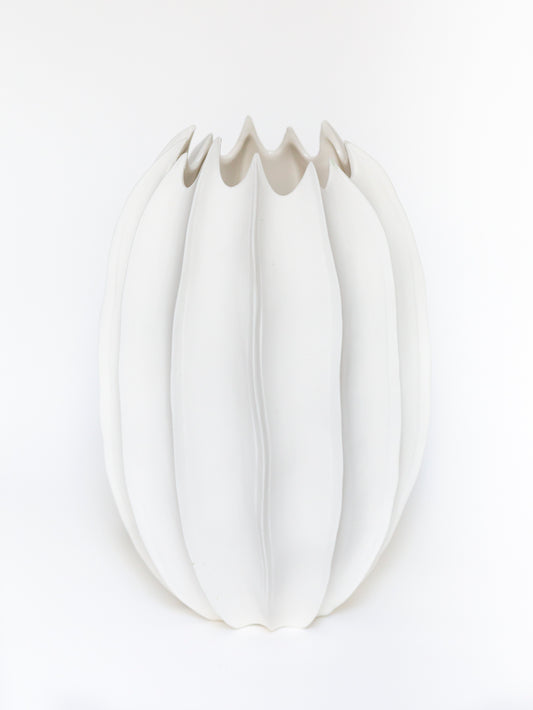 Vase ENYA en porcelaine biscuit